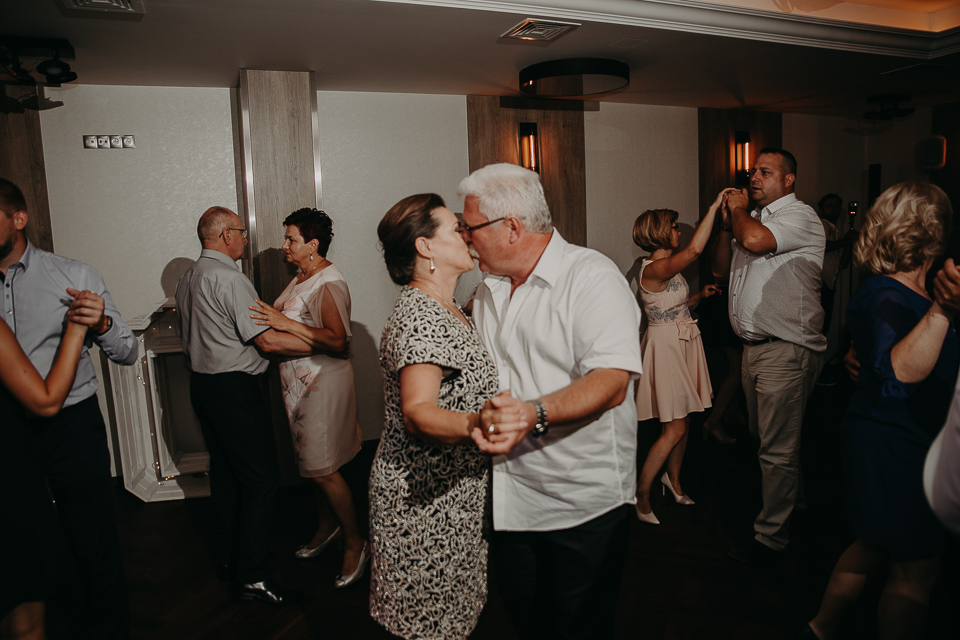 Rustykalny ślub i wesele Justyna & Damian - fotograf ślubny Nowy Sącz