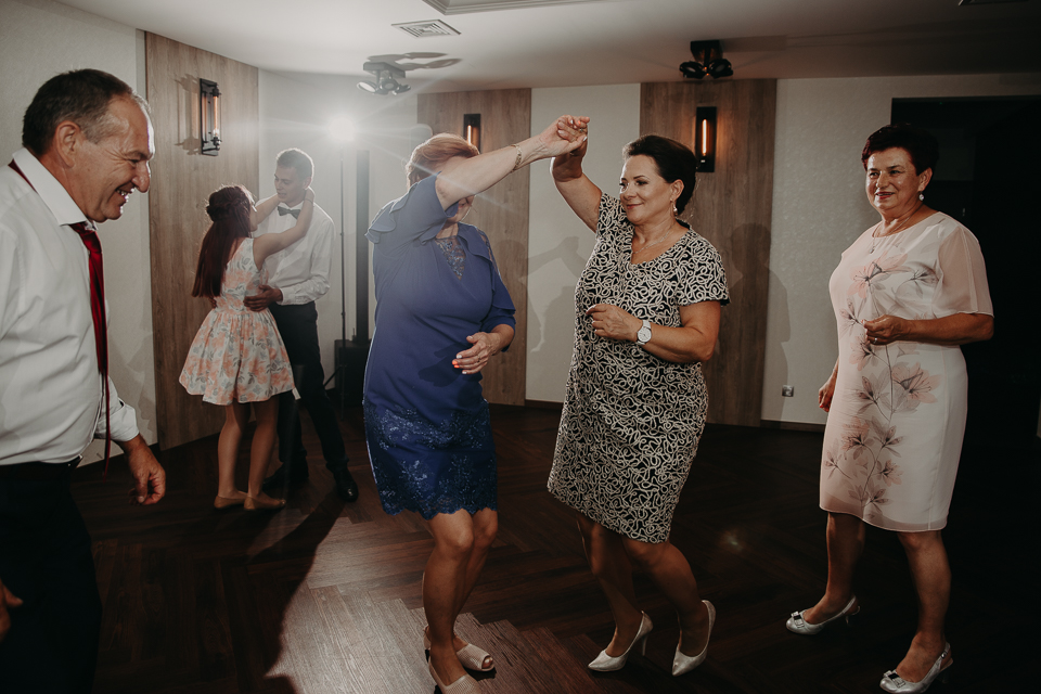 Rustykalny ślub i wesele Justyna & Damian - fotograf ślubny Nowy Sącz