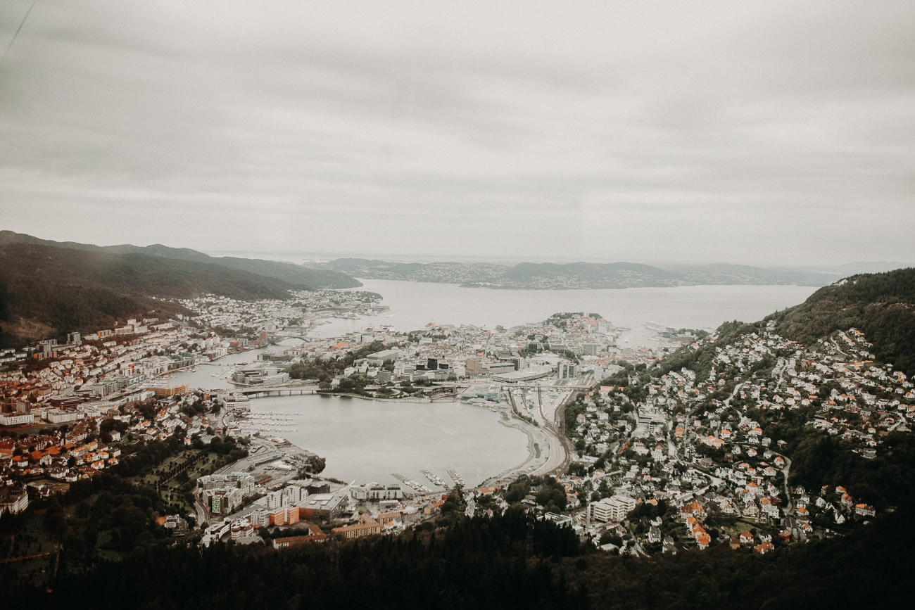 Plener ślubny Adam Podwika Weddings - Norwegia - Urliken, Bergen, Floyen, fotograf ślubny Nowy Sącz