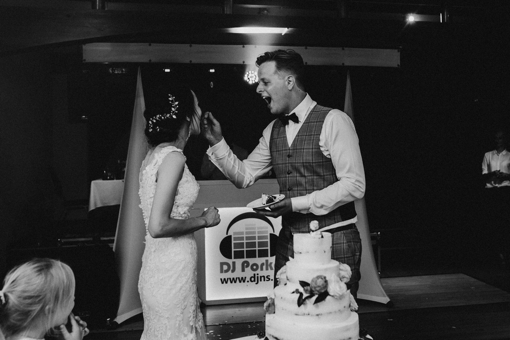 Rustykalne wesele w Nowym Sączu - Dorota & Piotr przez Adam Podwika Weddings - fotograf ślubny