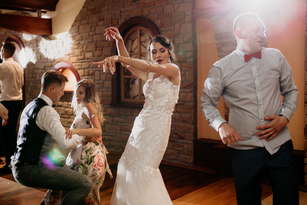 Rustykalne wesele w Nowym Sączu - Dorota & Piotr przez Adam Podwika Weddings - fotograf ślubny