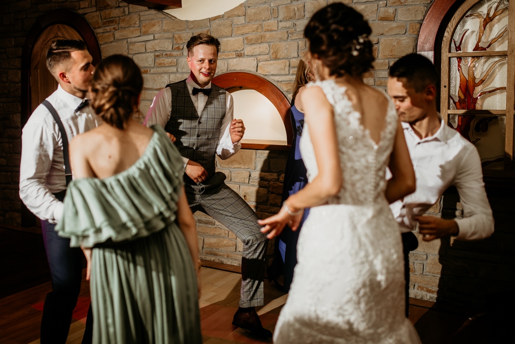 Rustykalne wesele w Nowym Sączu - Dorota & Piotr przez Adam Podwika Weddings - fotograf ślubny