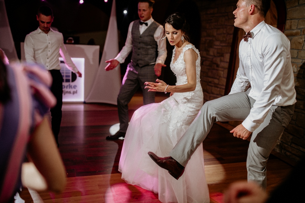 Rustykalne wesele w Nowym Sączu - Dorota & Piotr przez Adam Podwika Weddings - fotograf ślubny