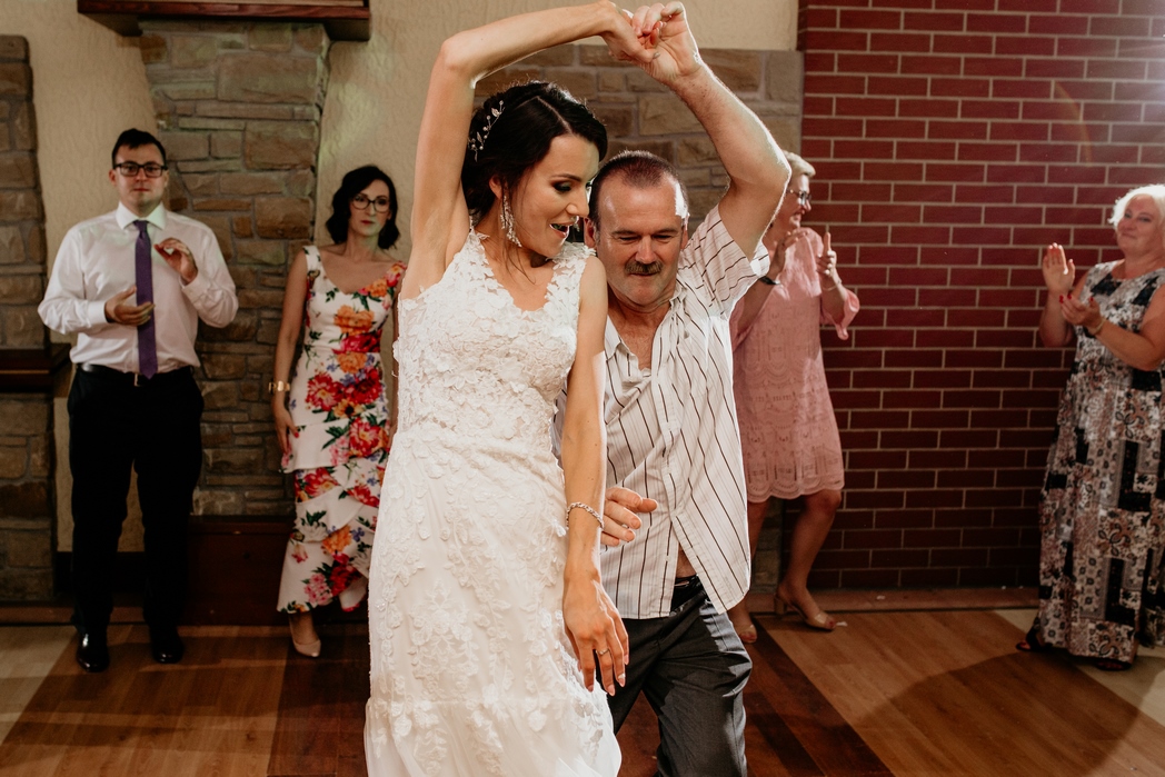 Rustykalne wesele w Nowym Sączu - Dorota & Piotr przez Adam Podwika Weddings - fotograf ślubny