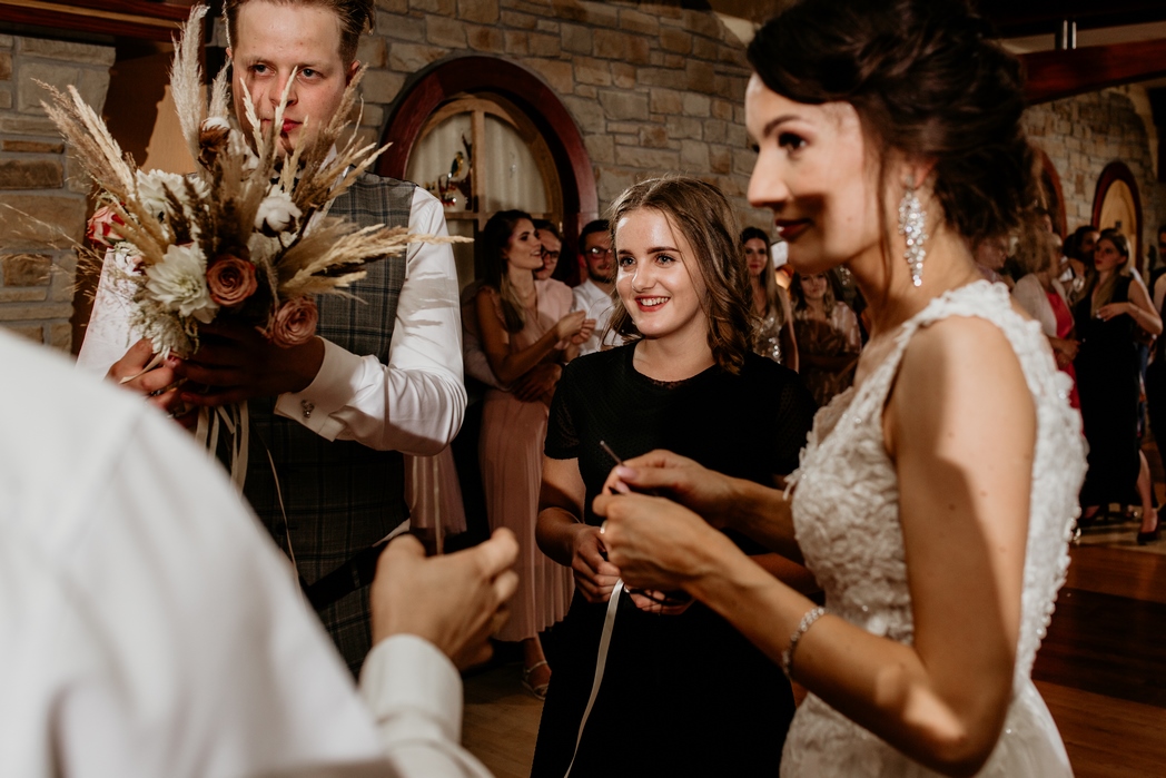 Rustykalne wesele w Nowym Sączu - Dorota & Piotr przez Adam Podwika Weddings - fotograf ślubny