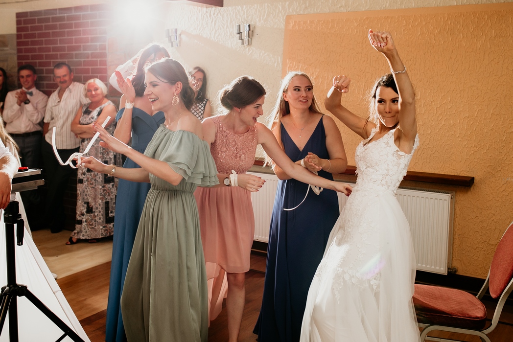 Rustykalne wesele w Nowym Sączu - Dorota & Piotr przez Adam Podwika Weddings - fotograf ślubny