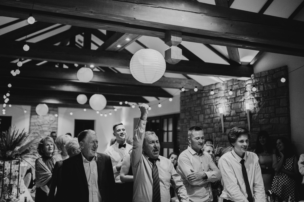 Rustykalne wesele w Nowym Sączu - Dorota & Piotr przez Adam Podwika Weddings - fotograf ślubny