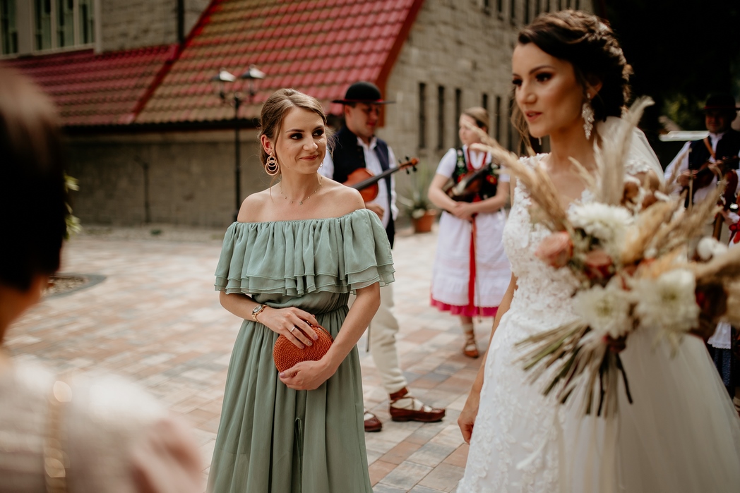 Rustykalne wesele w Nowym Sączu - Dorota & Piotr przez Adam Podwika Weddings - fotograf ślubny