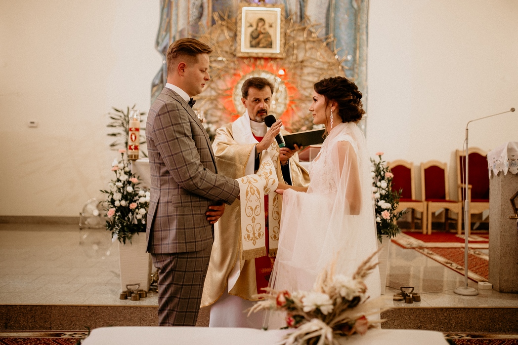 Rustykalne wesele w Nowym Sączu - Dorota & Piotr przez Adam Podwika Weddings - fotograf ślubny