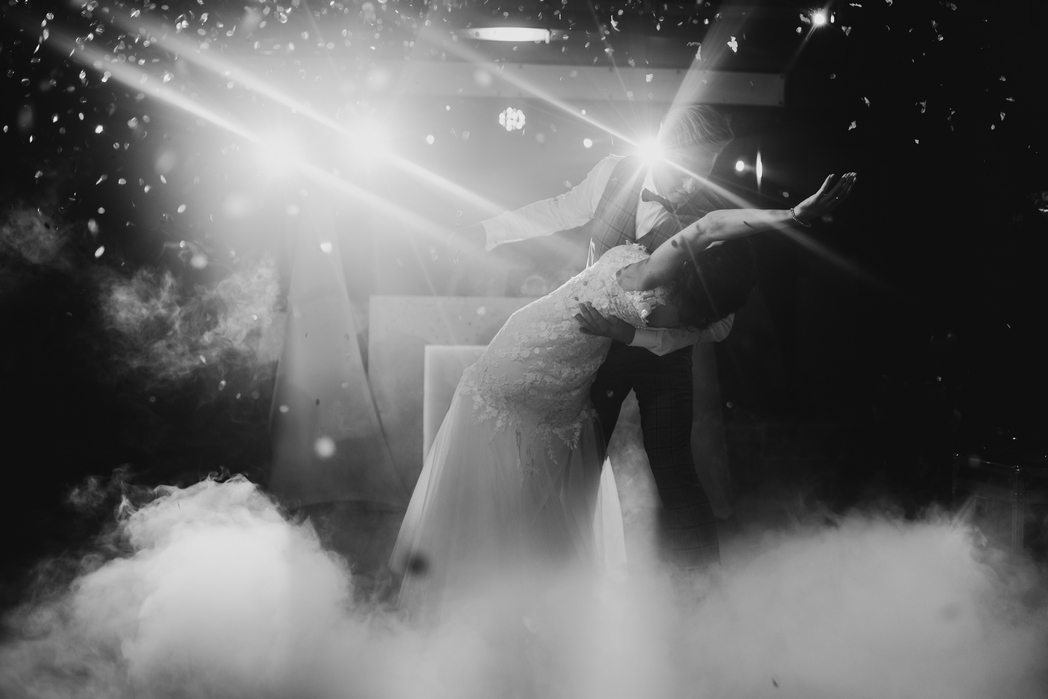 Rustykalne wesele w Nowym Sączu - Dorota & Piotr przez Adam Podwika Weddings - fotograf ślubny