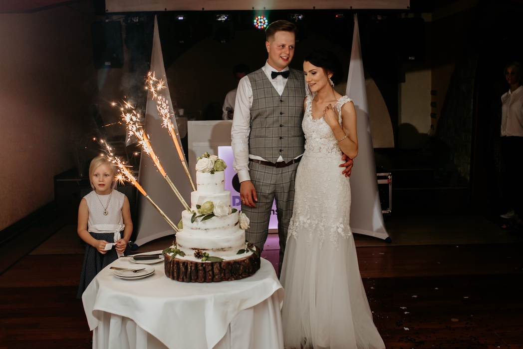 Rustykalne wesele w Nowym Sączu - Dorota & Piotr przez Adam Podwika Weddings - fotograf ślubny