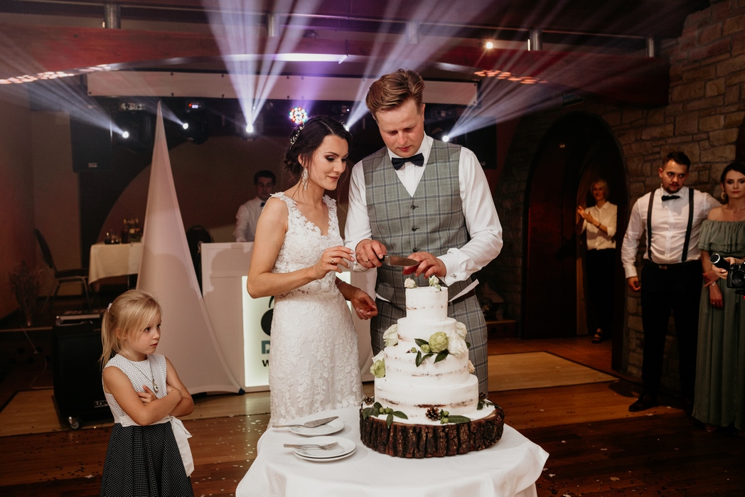 Rustykalne wesele w Nowym Sączu - Dorota & Piotr przez Adam Podwika Weddings - fotograf ślubny