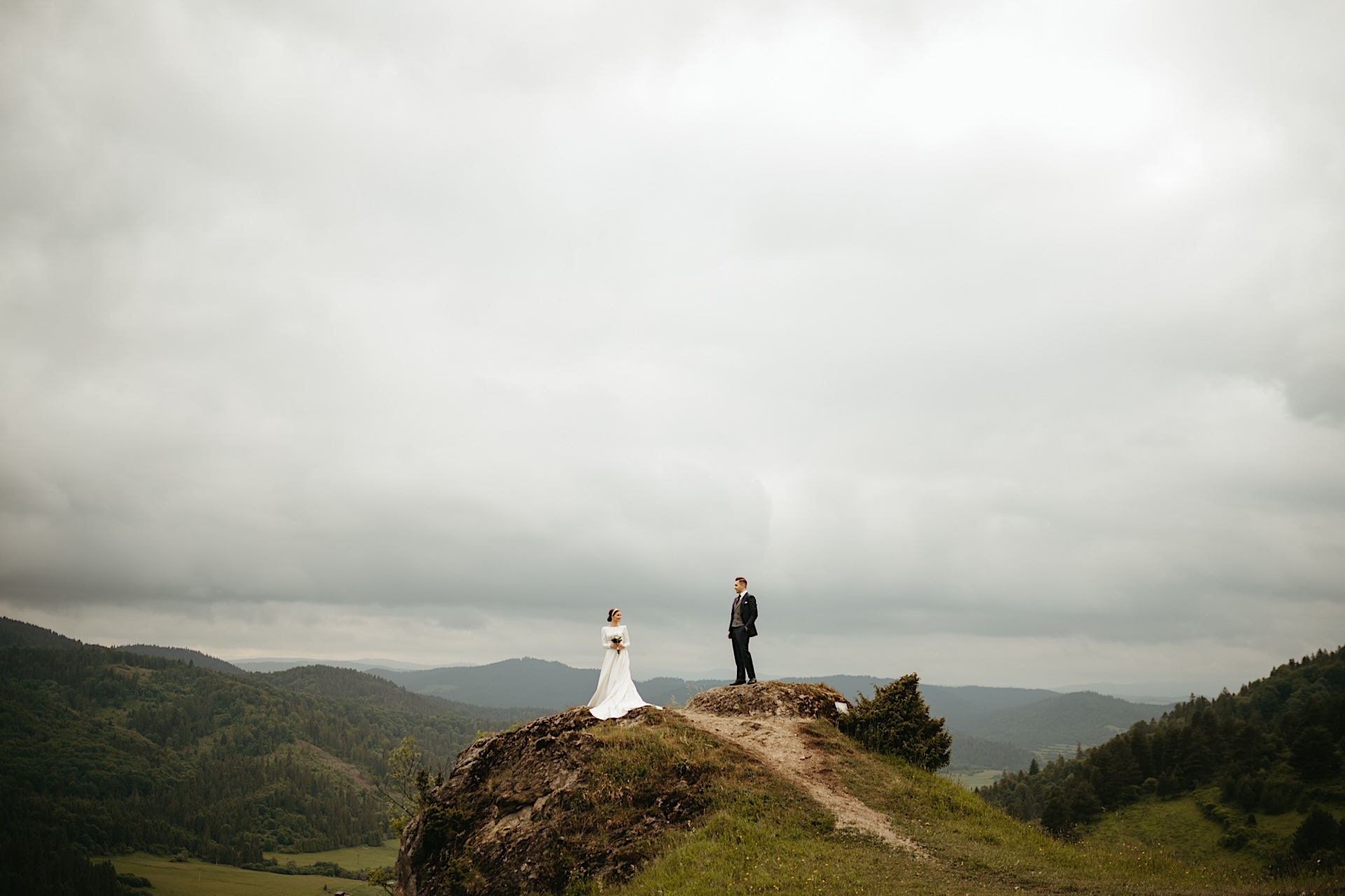 sesja ślubna w górach, fotograf nowy sącz, manuka creatives, szczyrbskie jezioro