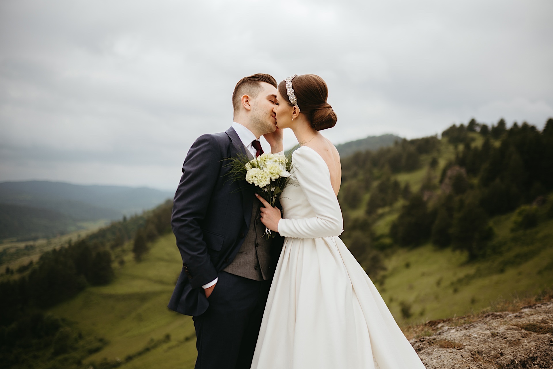 sesja ślubna w górach, fotograf nowy sącz, manuka creatives, szczyrbskie jezioro