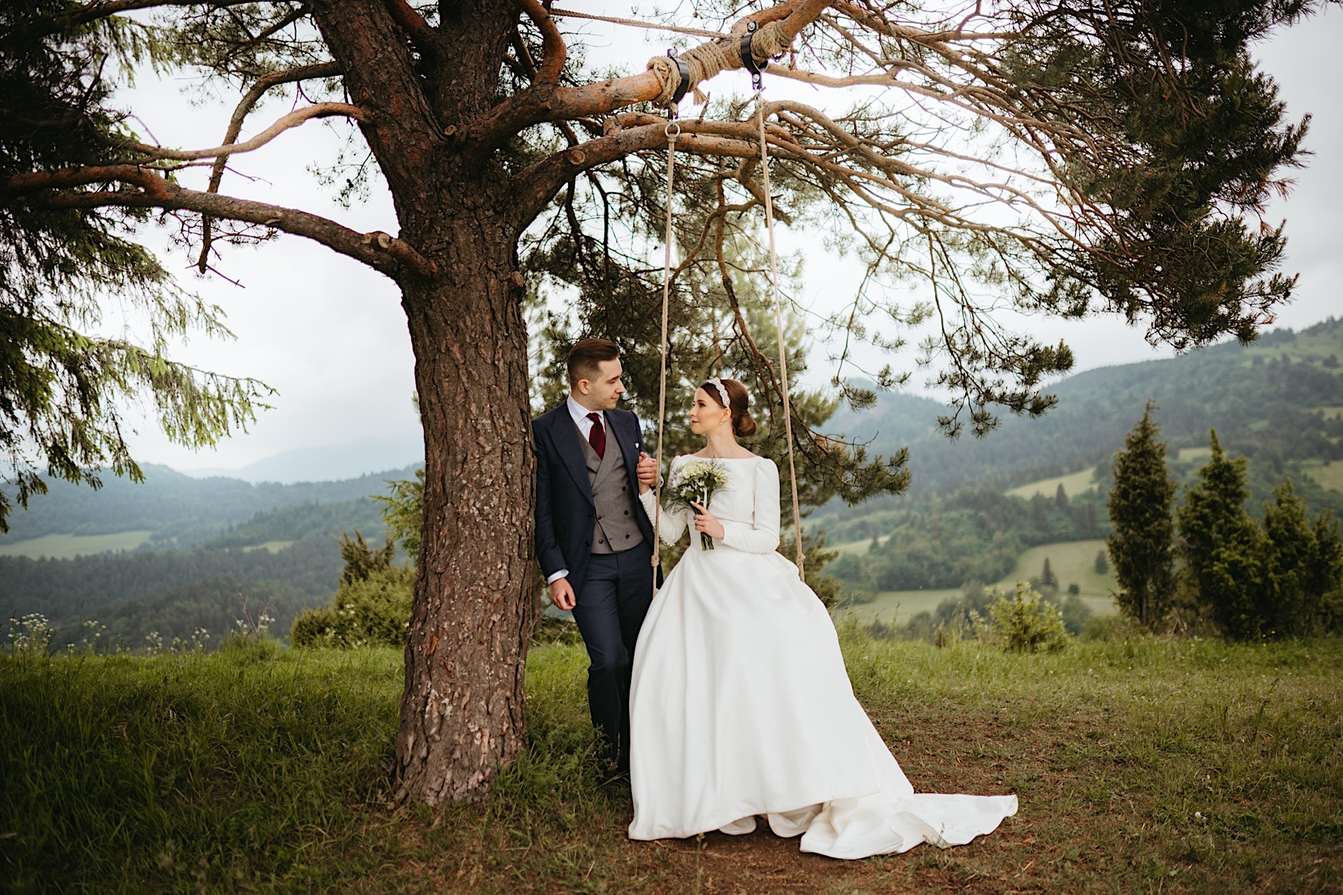 sesja ślubna w górach, fotograf nowy sącz, manuka creatives, szczyrbskie jezioro